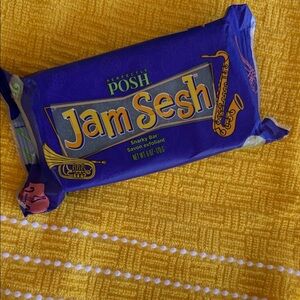 Perfectly Posh Jam Sesh Snarky Bar in Purple and Yellow